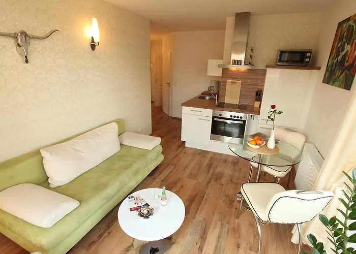 Haus Amo Solem 公寓式酒店 4*